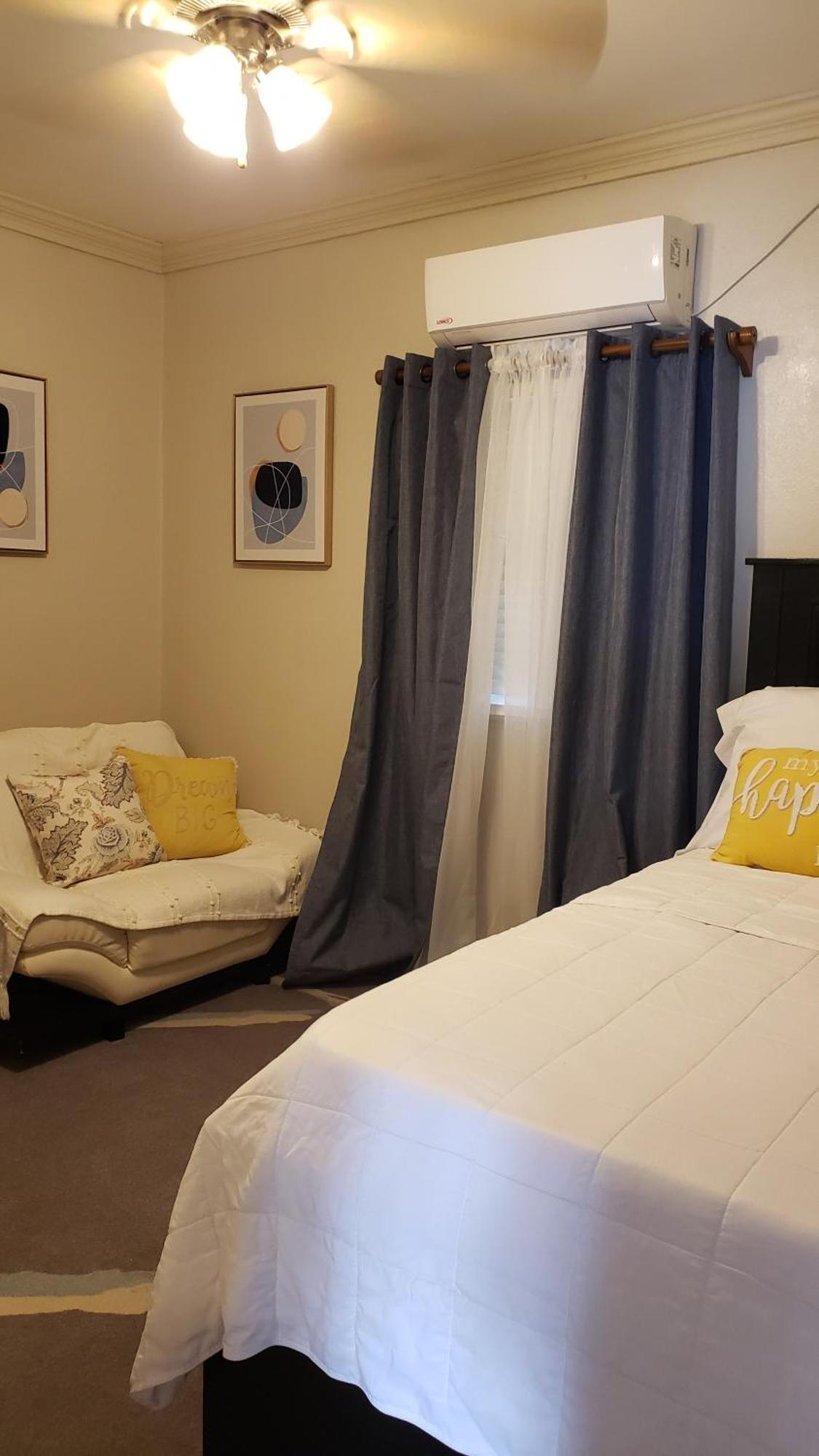Apartment Away From *